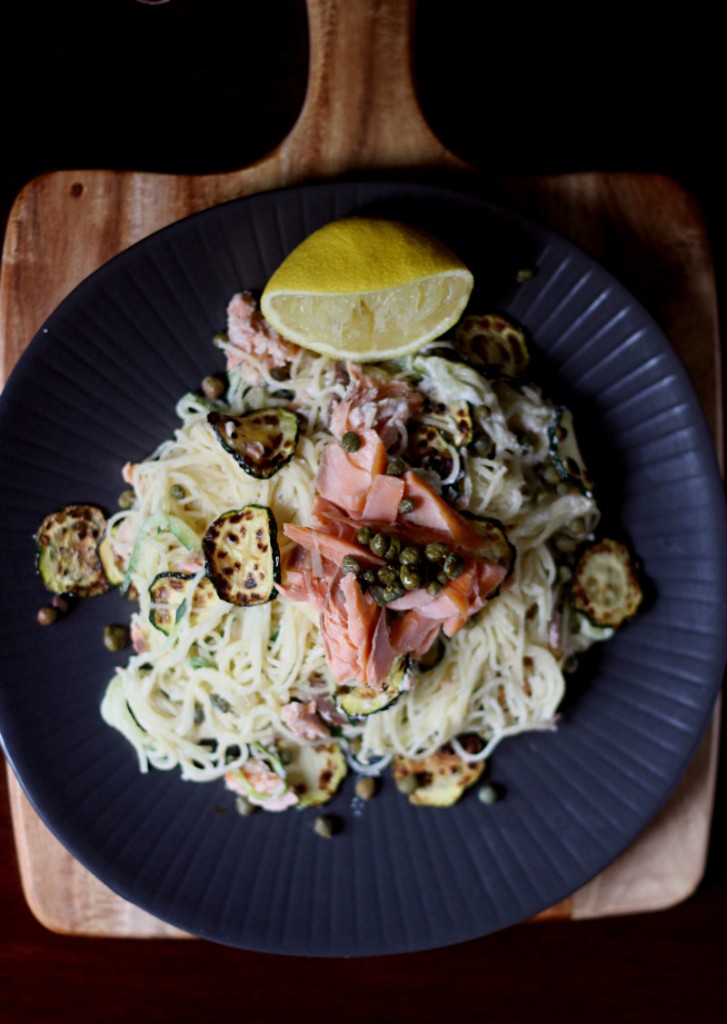 Smoked salmon, zucchini and horseradish pasta