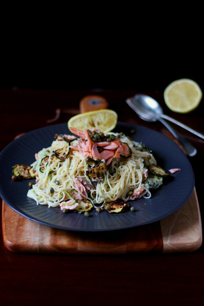 Smoked salmon, zucchini and horseradish pasta