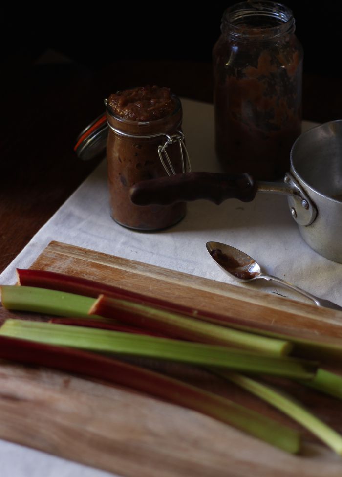 Roasted rhubarb relish - to her core