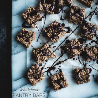 Wholefood pantry bars - to her core