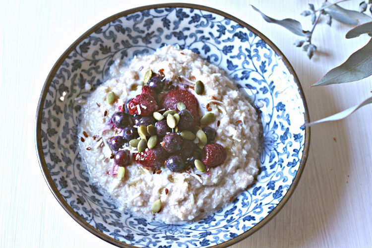 Creamy grain-free porridge (aka cauli-oats)