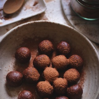 Chocolate hazelnut fudge truffles - to her core